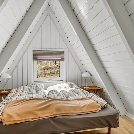 Kauno - 16km To The Fjord By Interhome