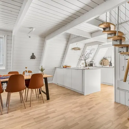 Kauno - 16km To The Fjord By Interhome Leilighet *