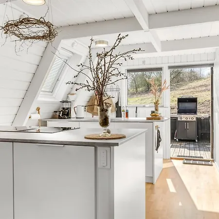 Kauno - 16km To The Fjord By Interhome Farsø